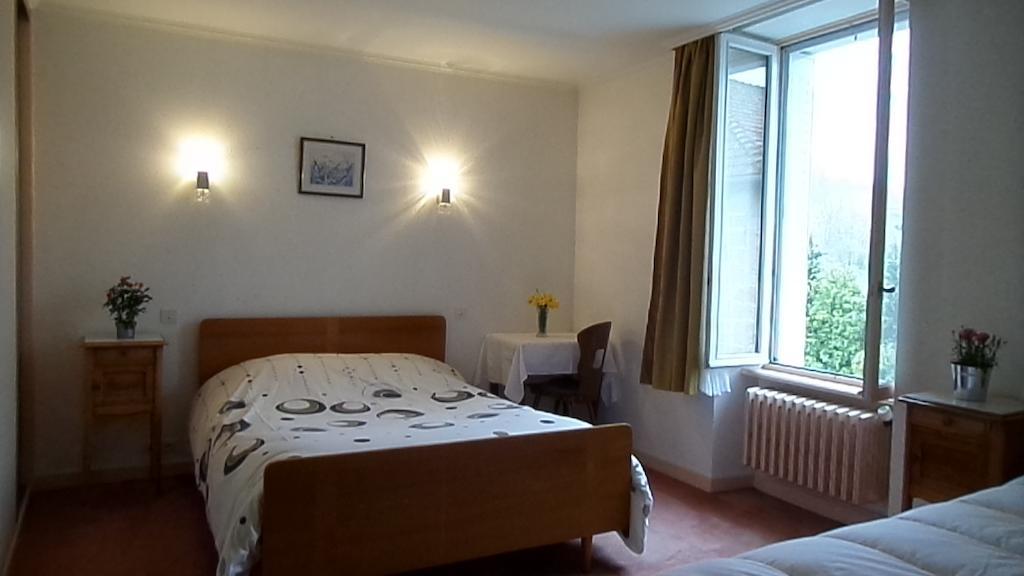 Hotel La Vie En Rose Le Brugeron Camera foto
